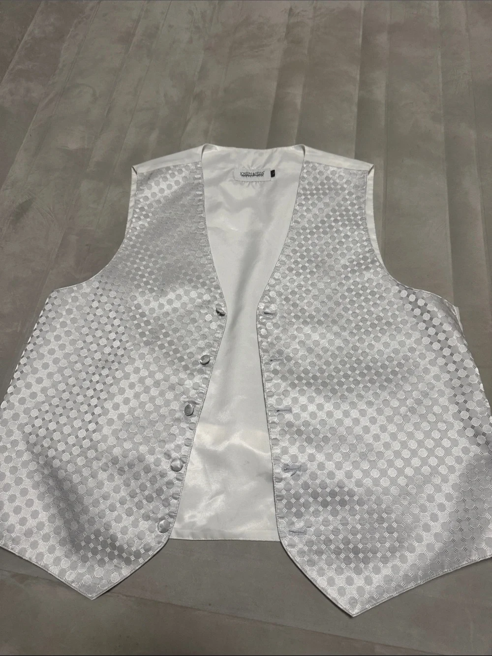 ***2/$15*** Joseph & Feiss Men's Silver Satin Polka Dot Vest